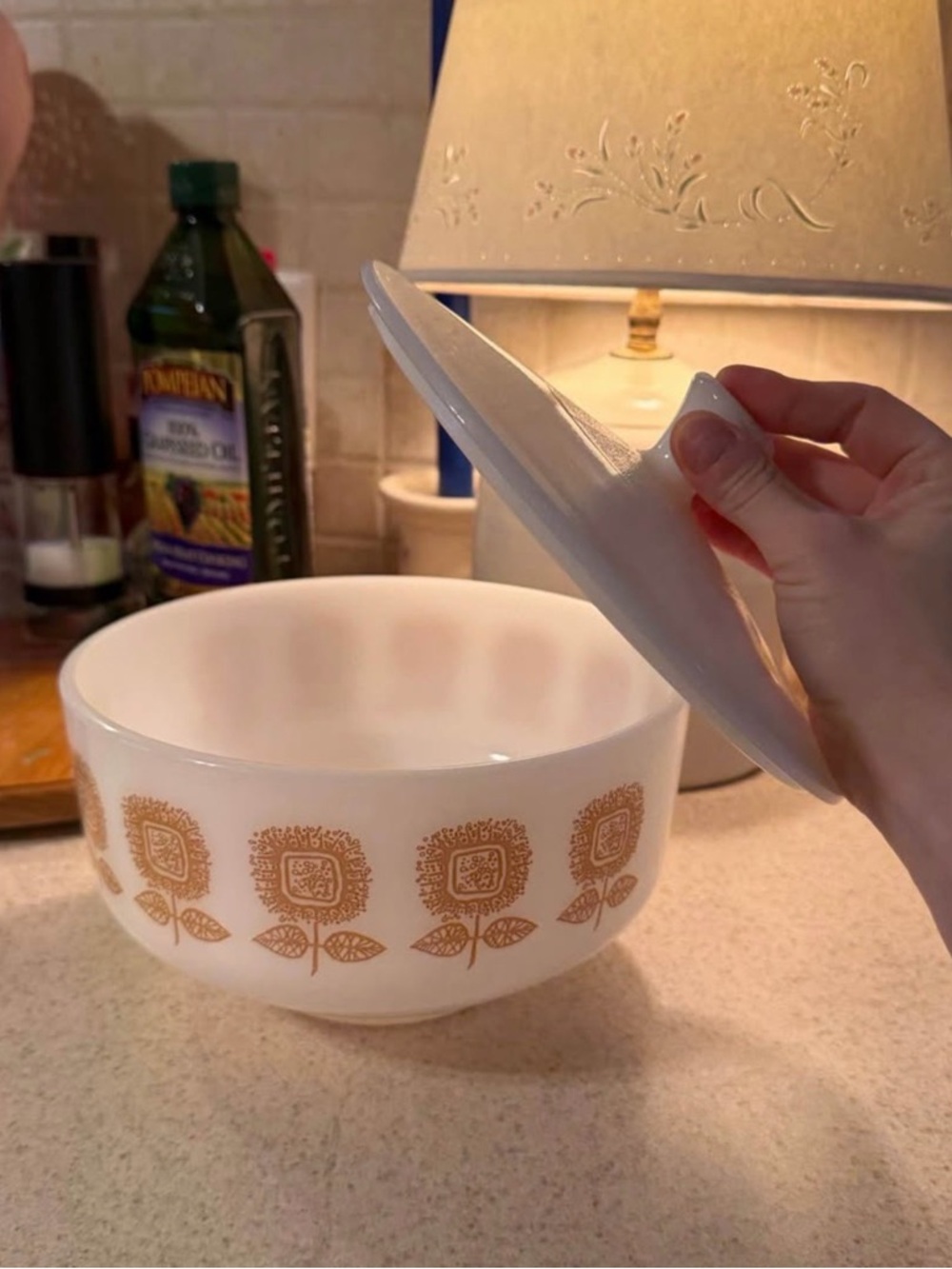 Vintage 1960's Federal milk glass Sunflower Casserole bowl with Lid 2.5 quart